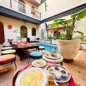 Kechmara Habitación en casa particular